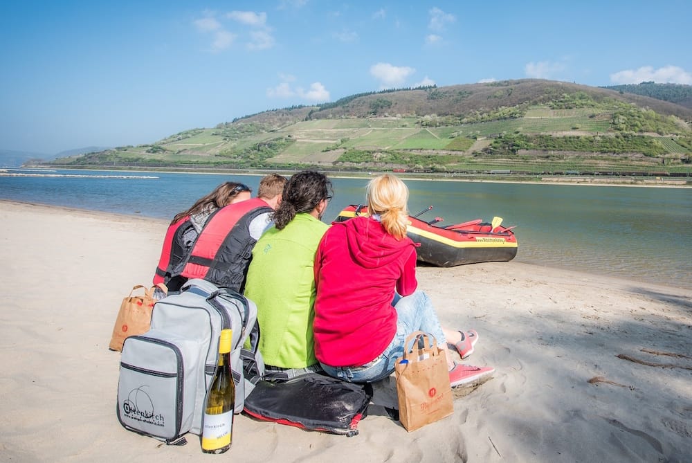Rafting am Rhein: Ein Kauber Unternehmer macht's möglich. Foto: Profitable PR