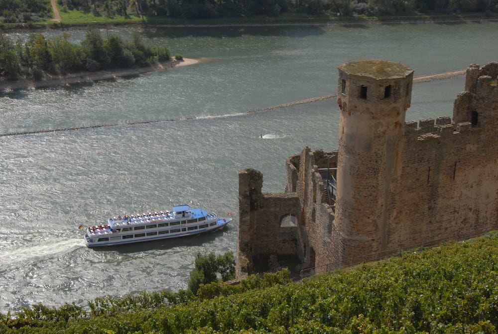 Blick auf die Ehrenfels. Foto: Rüdesheim Tourismus AG / Rolf Wölfert.