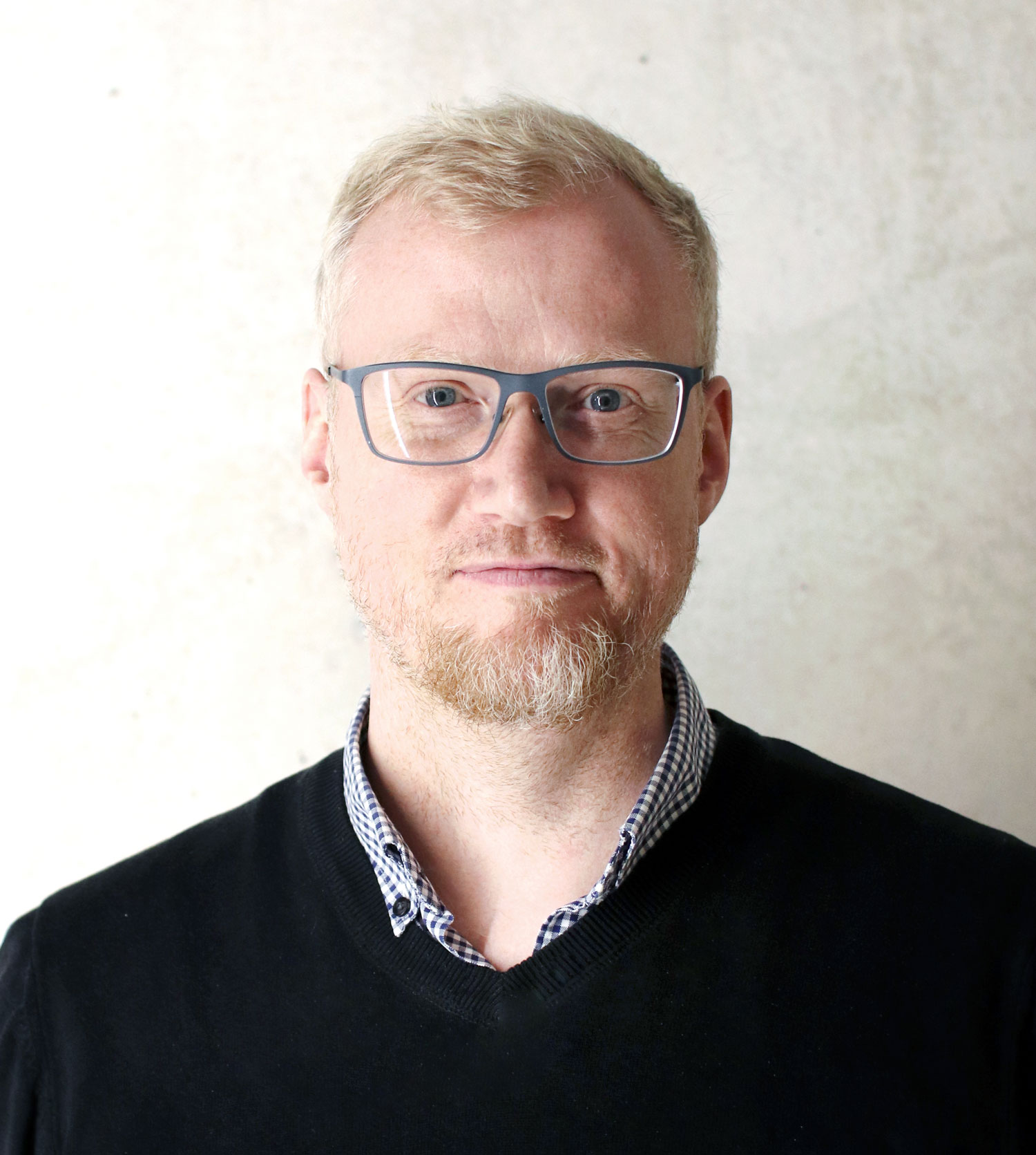 <em>Christian Büning ist Designer (Büro Büning, Werkstoff Verlag), Mittelrheiner mit westfälischem Migrationshintergrund und Kolumnist bei Mittelrheingold. Foto. Privat</em>