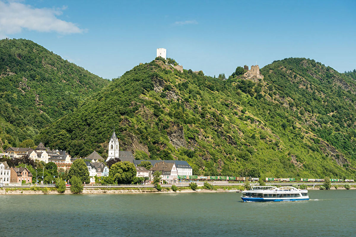 Blick auf Kamp-Bornhofen. Foto: Romantischer Rhein Tourismus / Dominik Ketz