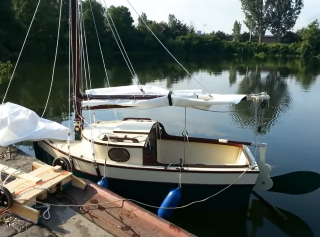 Mini-Yacht made in Rüdesheim. Screenshot: YouTube
