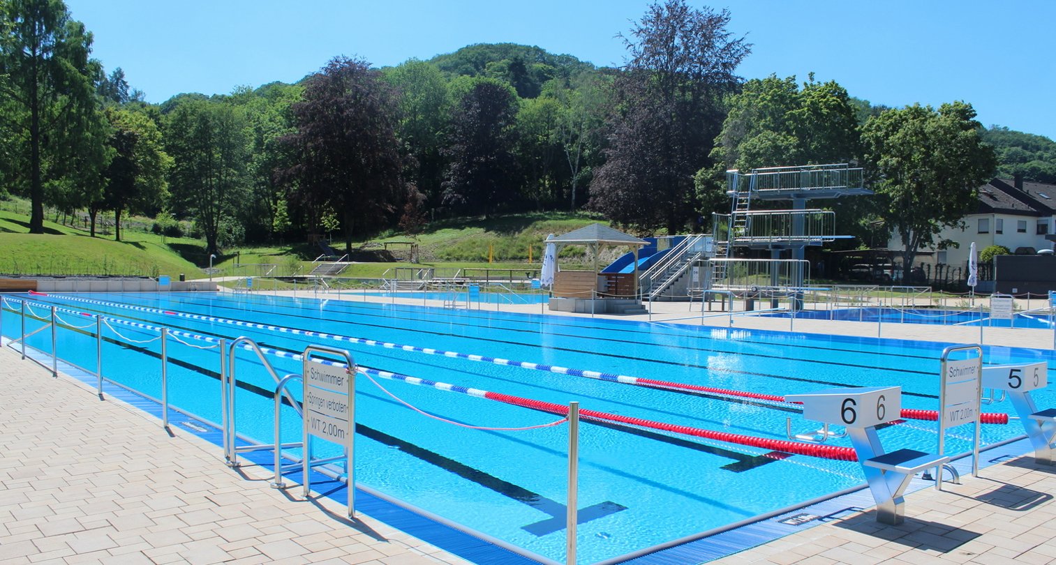 Bopparder Schwimmnad. Foto: Stadt Boppard.