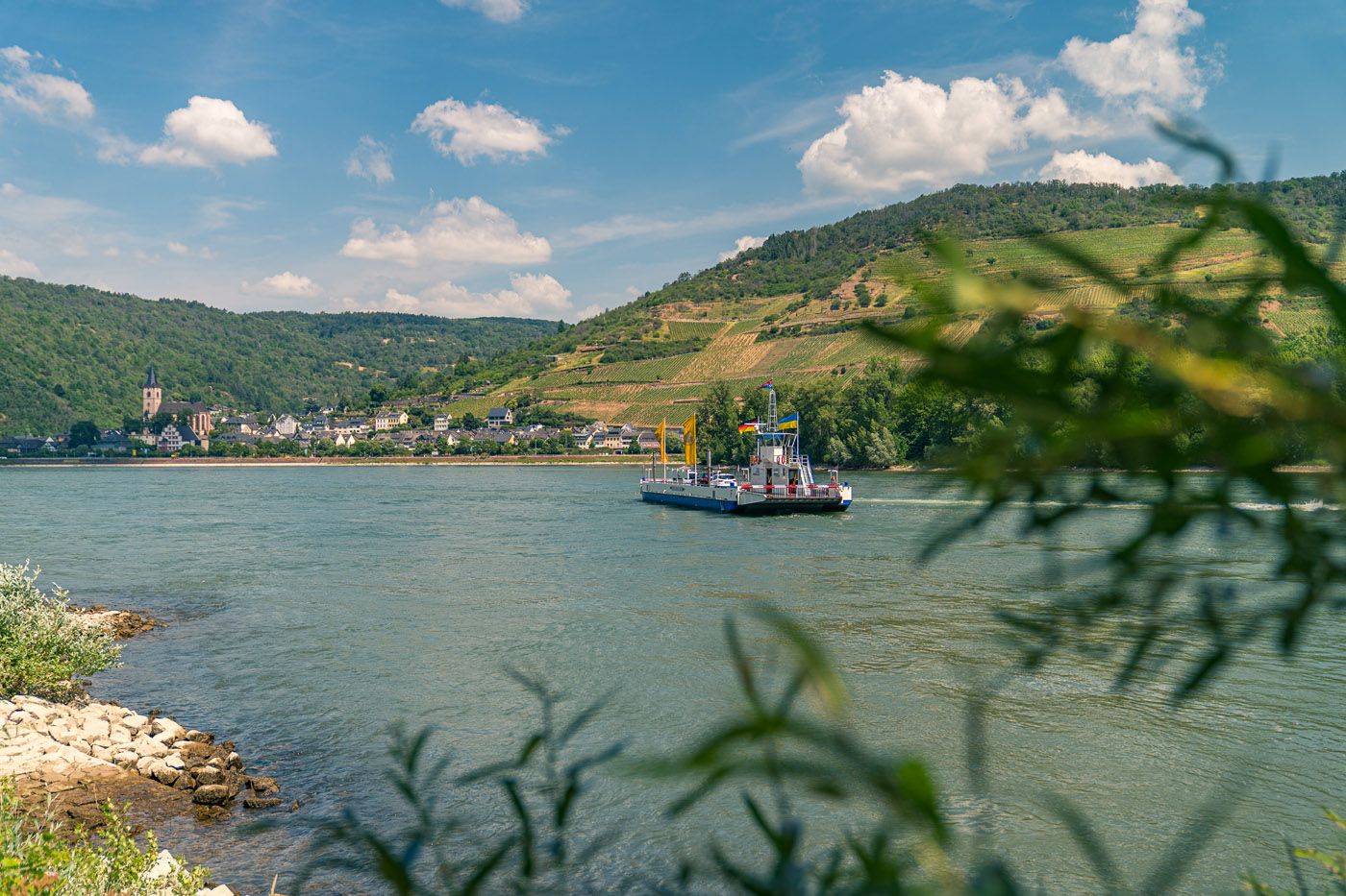 Rhein bei Lorch. Foto: Maximilian Semsch/Romantischer Rhein Tourismus GmbH (CC BY SA 4.0, https://creativecommons.org/licenses/by-sa/4.0