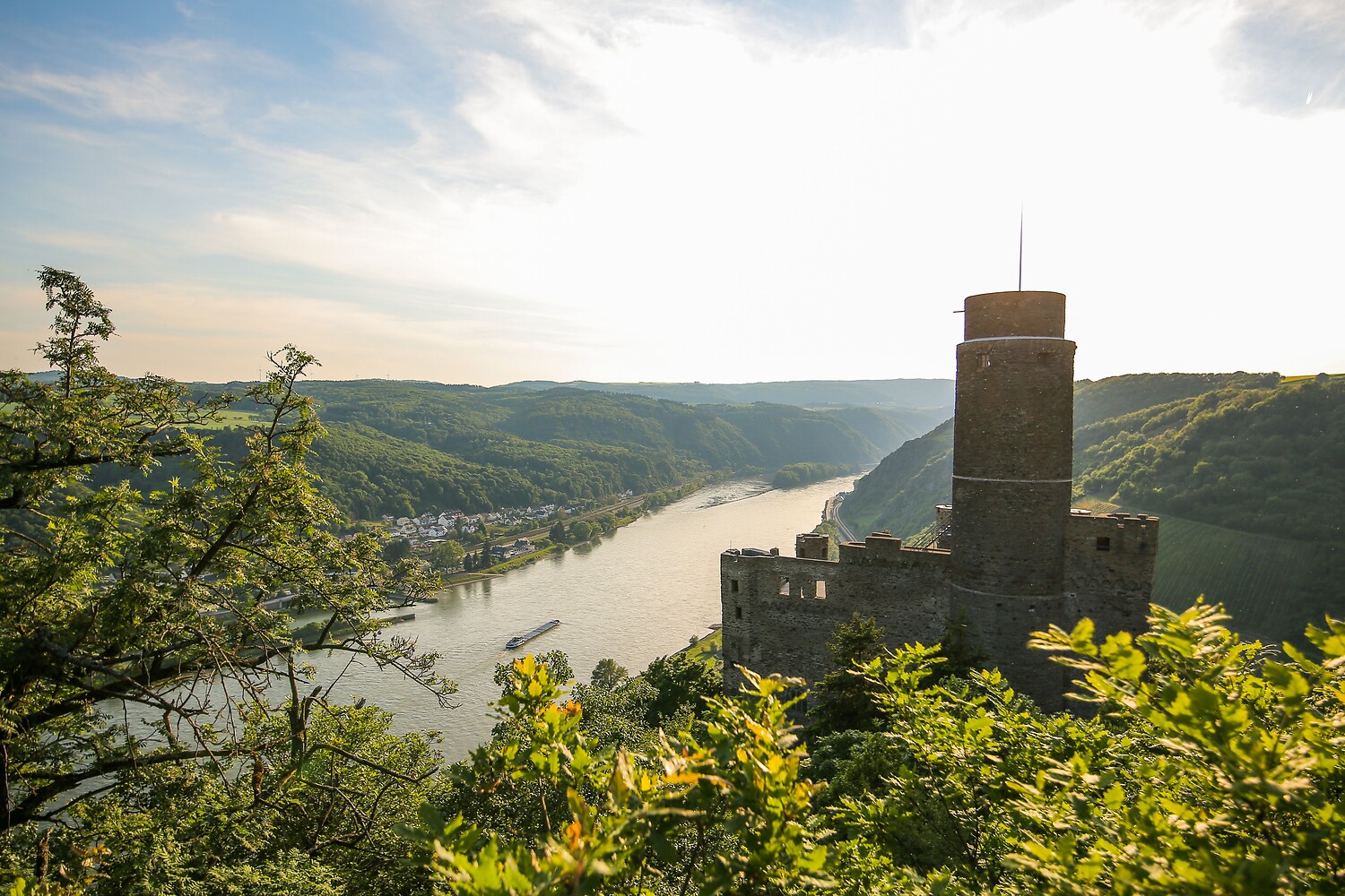Burg Maus über Wellmich. Foto: Romantischer Rhein / Henry Tornow