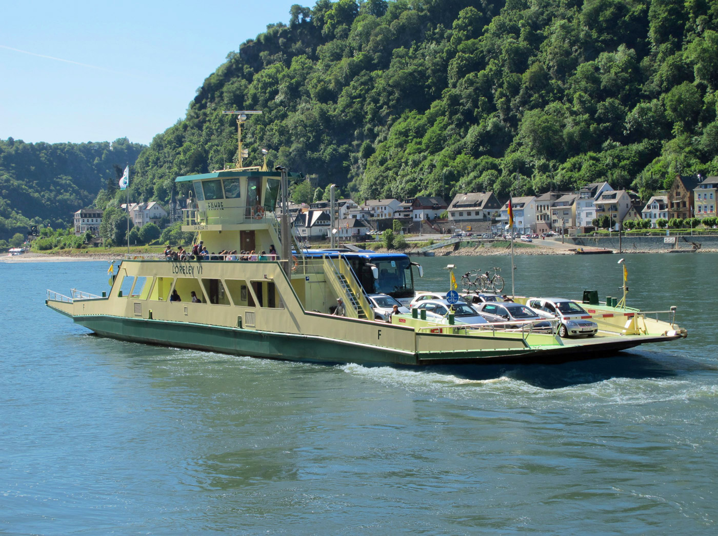 Rheinfähre zwischen St. Goar und St. Goarshausen. Foto: FRS