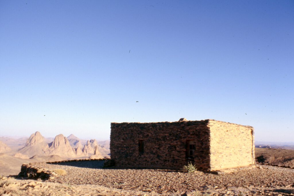 Faucaulds Klause in der Sahara. Foto: Patrick Gruban
