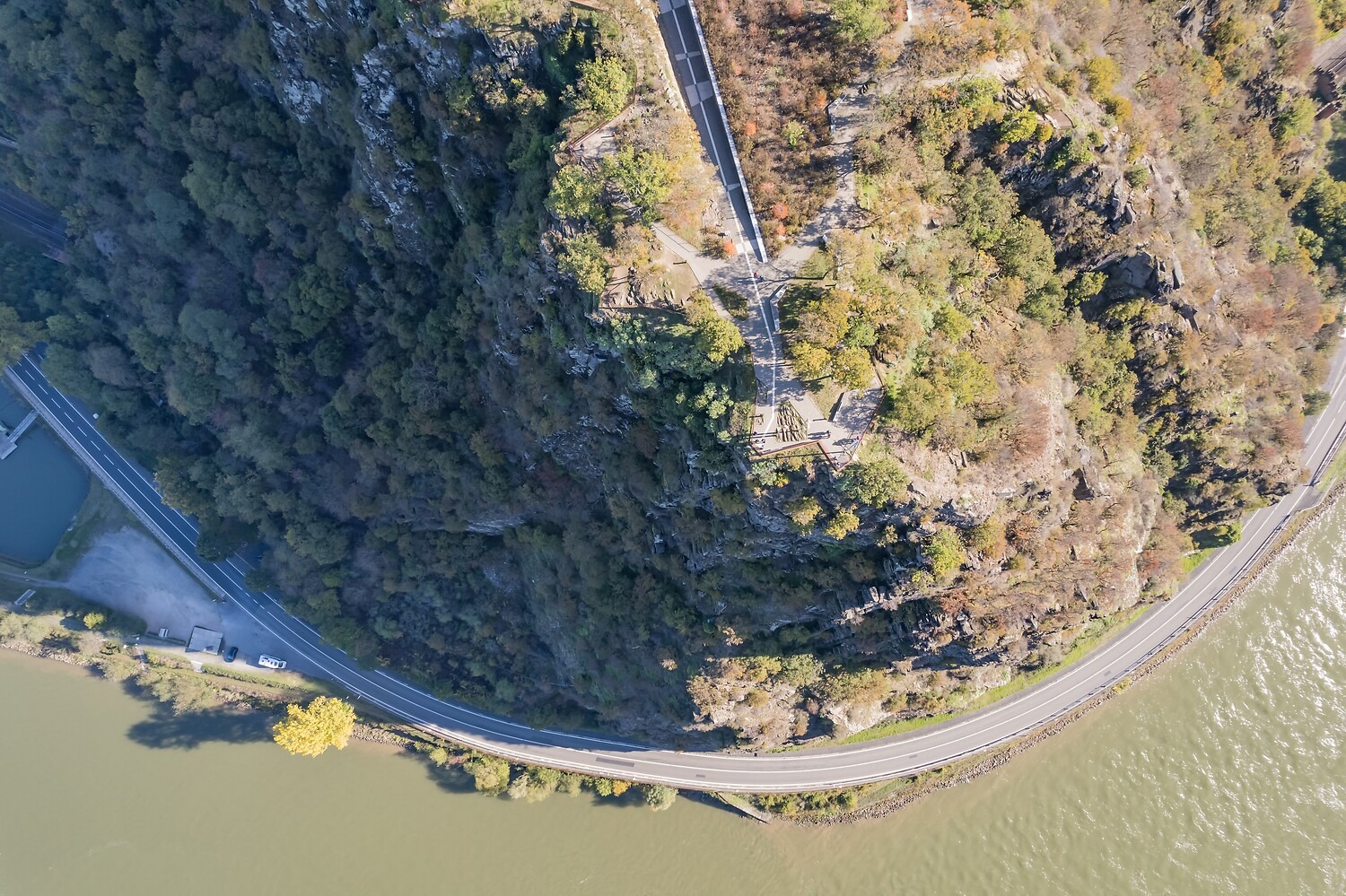 Loreley. Foto: Andreas Pacek, fototour-deutschland.de/Romantischer Rhein Tourismus GmbH (CC BY 4.0 https://creativecommons.org/licenses/by/4.0/)